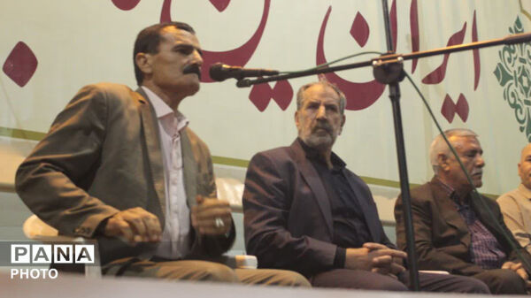 نود و هفت شب حضور حماسی و با شکوه مردم کوهدشت، در میدان امام خمینی(ره)