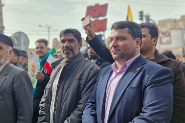 ۲۲ بهمن، میعادگاه حضور آگاهانه مردم قرچک در صحنه