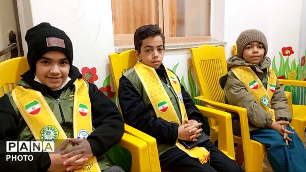 دانش‌آموزان گرگانی نهال عشق به وطن کاشتند