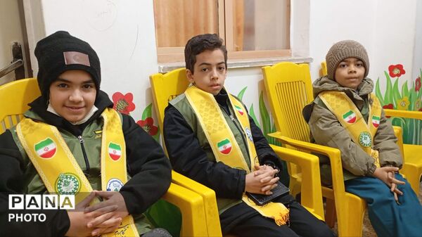 دانش‌آموزان گرگانی نهال عشق به وطن کاشتند