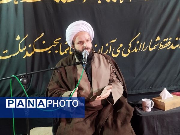 مراسم پرشور عزاداری شب تاسوعای حسینی در مسجد موسی‌ بن جعفر(ع) قروه