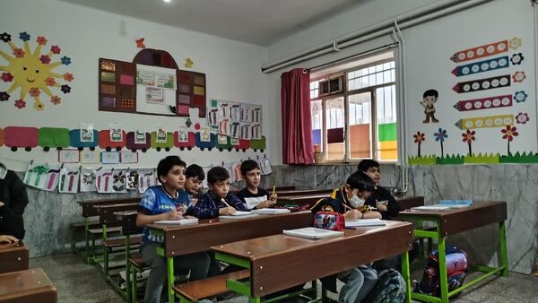 روشنگریِ جهادی؛ جهادِ آموزشیِ معلمان در مدارس یزد