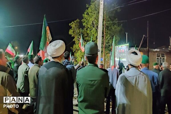 سنگر ما خیابان است 