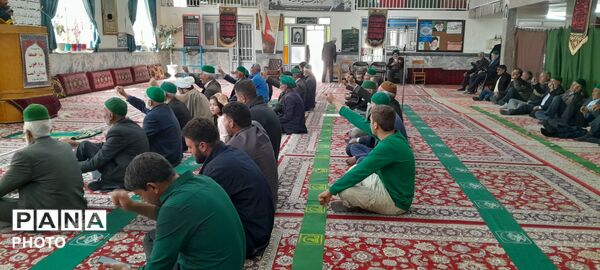  اقامه نماز عبادی سیاسی جمعه همزمان با سی و چهارمین روز شهادت قائد امت حضرت آیت الله خامنه‌ای 