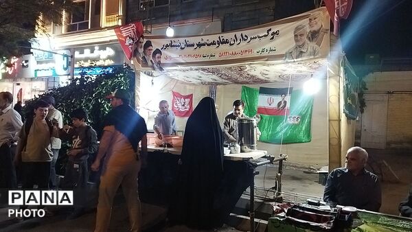 گذری بر فعالیت موکب سرداران مقاومت  در دویست و دومین شب از اجتماعات مردمی بلوار فضل نیشابور 