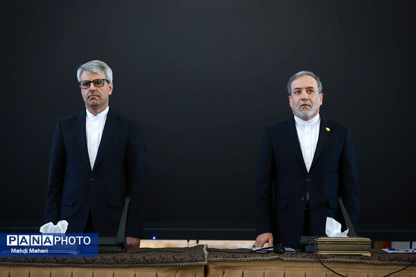نشست وزیر امور خارجه با سفرا و روسای نمایندگی‌های خارجی مقیم تهران
