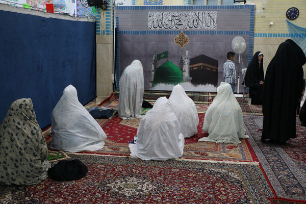 جشن ازدواج مسجدی 132 زوج‌ جوان در قم- 1