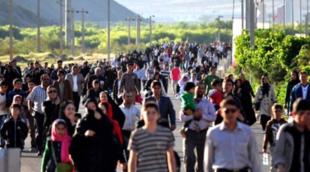 برگزاری پیاده‌روی بزرگ خانوادگی در بجنورد