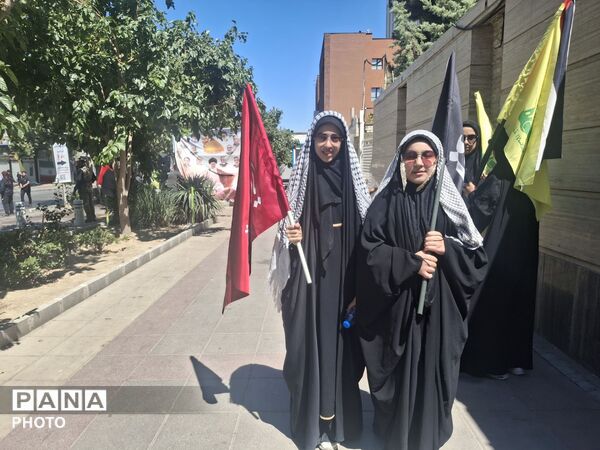 وداع با آقای شهید ایران در مشهدالرضا