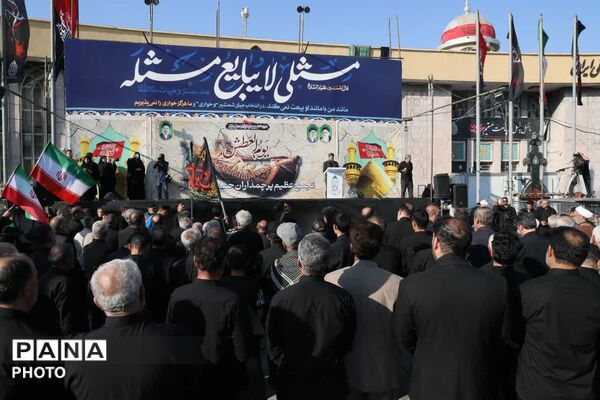 تجمع پرچمداران حسینی همدان در ماه محرم