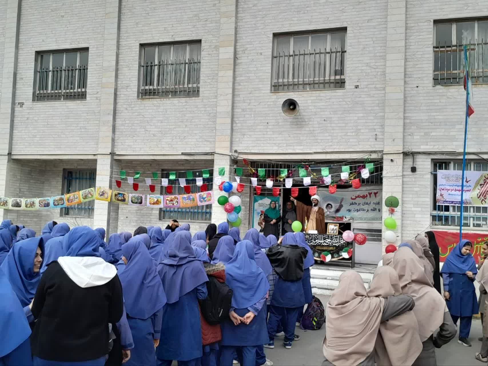 مراسم نیمه شعبان در دبیرستان دخترانه پروین اعتصامی 