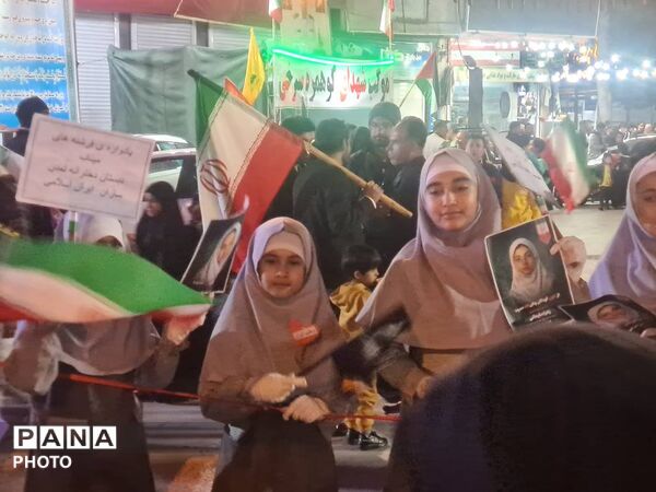 مردم فیروزآباد همچنان پای عهد خود هستند