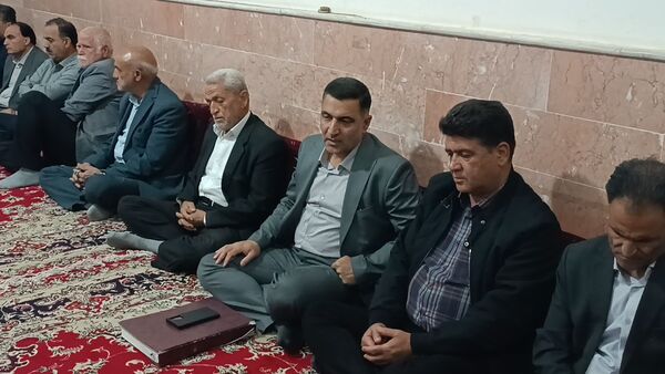 نشست فرماندار با اصناف و بازاریان گناباد 