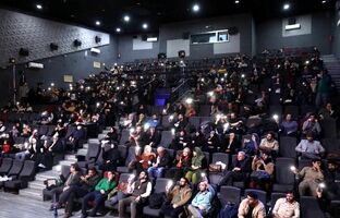 برگزیدگان هشتمین جشنواره شعر طنز «امضای کری تضمین است» معرفی شدند