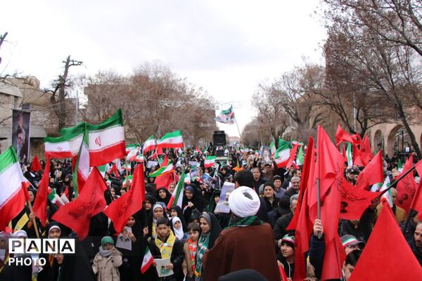 اجتماع بزرگ نوجوانان تبریزی شجره طیبه