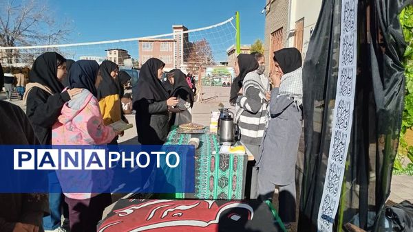 برپایی موکب به‌مناسبت شهادت حضرت زهرا(س) در مدرسه نمونه حجاب