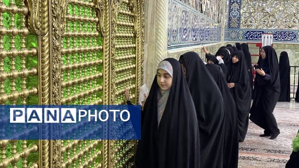 آیین غبارروبی حرم حضرت معصومه(س) با حضور بانوان طلبه