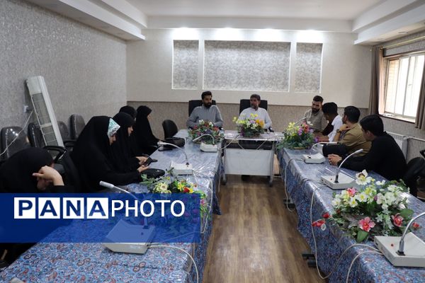 تجلیل از خبرنگاران مرکز استان چهارمحال بختیاری