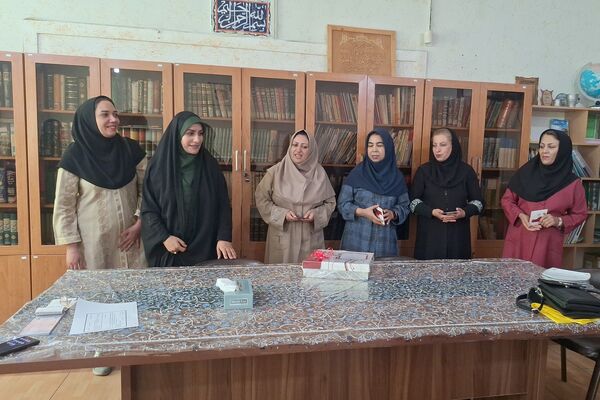 تقدیر از مدیر، کادر آموزشی و پرورشی آموزشگاه پویش ناحیه ۳شیراز 