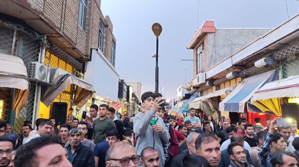 ملکان در پرتو هنر و معنویت؛ جشن میلاد امام رضا (ع) در بازار نوسازی شده