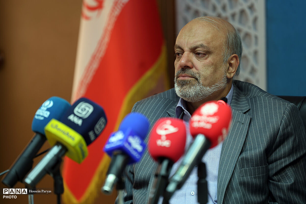 منادی سفیدان: تصمیمات وزارت آموزش‌وپرورش برای برگزاری عادلانه امتحانات در حال اجراست 
