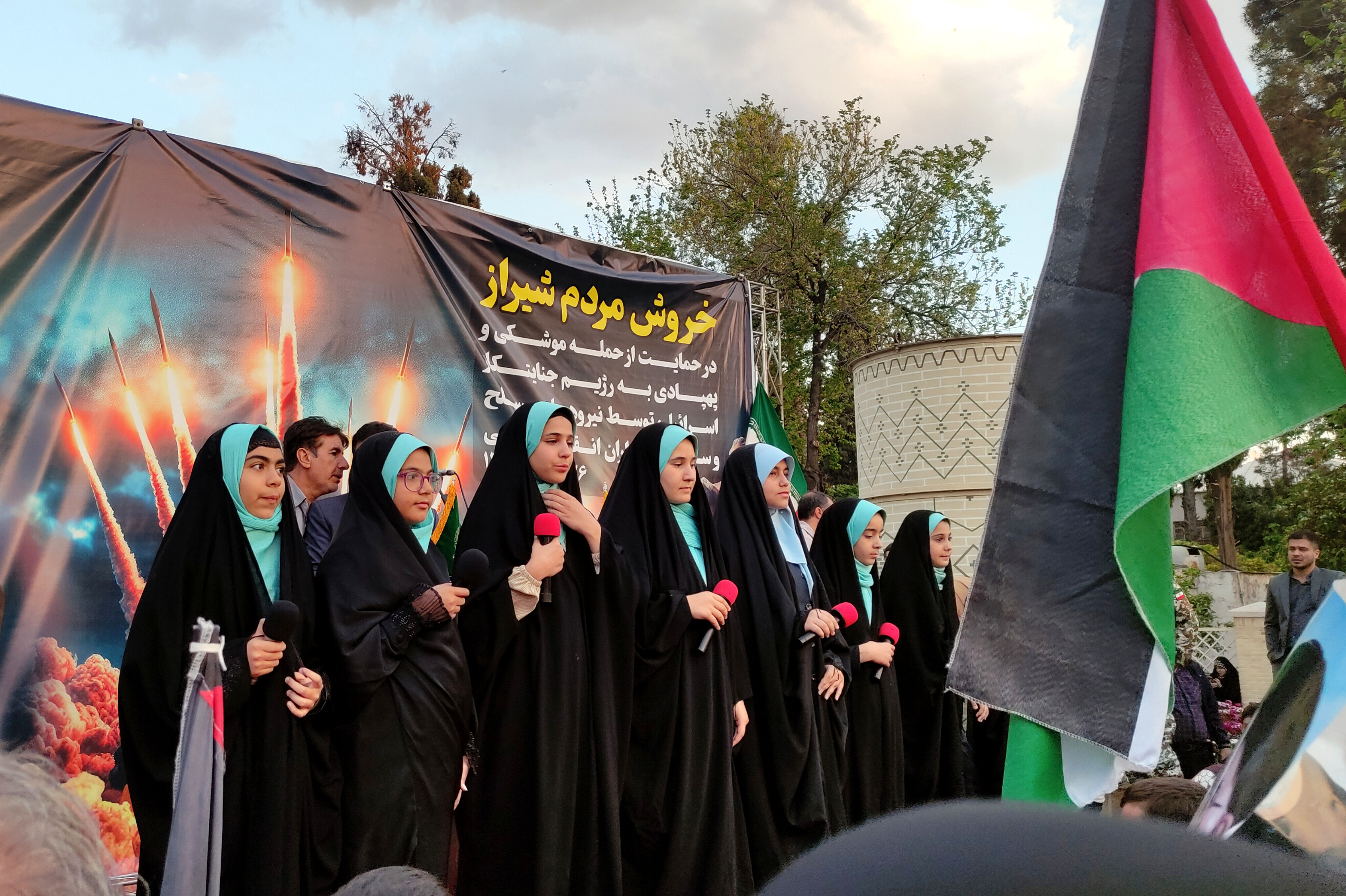 اسرائیل! فریاد کودکان ایران را بشنو