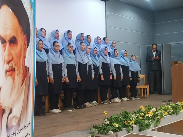 مجمع عمومی انتخابات انجمن اولیا و مربیان دبستان آرمینه مصلی‌نژاد