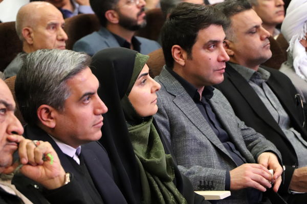  جلسه شورای توسعه و برنامه‌ریزی استان کردستان با حضور وزیر راه و شهرسازی 