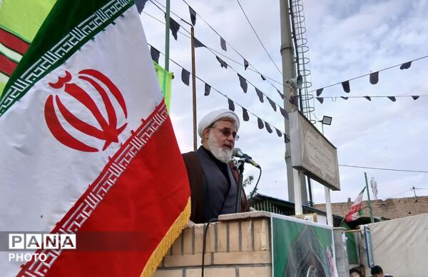جلوه‌هایی از برگزاری نماز عید سعید فطر در شهر جعفریه قم