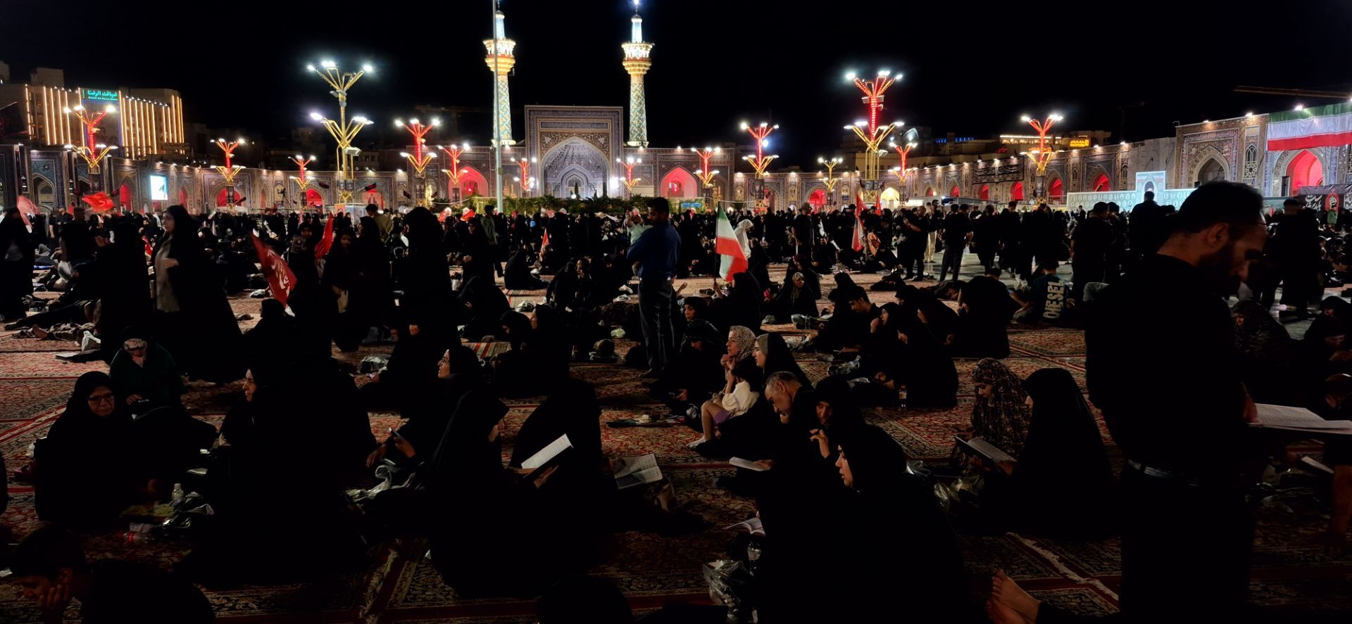 مشهد در تکاپوی تشییع رهبر شهید انقلاب