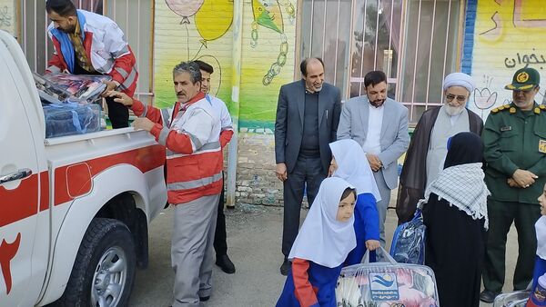 موج همدلی در مدارس گناباد