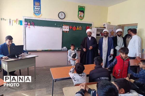 نور ایمان و رقابت؛ مسابقات قرآن، عترت و نماز دانش‌آموزان پسر در منطقه کهریزک 