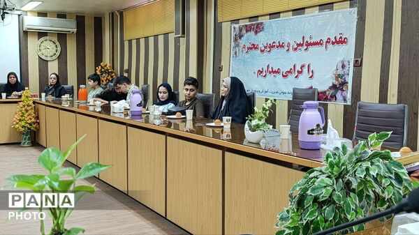 تجلیل از پژوهشگران برتر دانش‌آموزی در ششمین جشنواره علمی‌پژوهشی