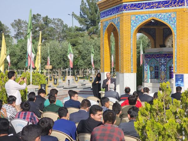 چهل و سومین دوره مسابقات قرآن عترت و نماز دانش‌آموزان استان اصفهان به میزبانی شهر کاشان