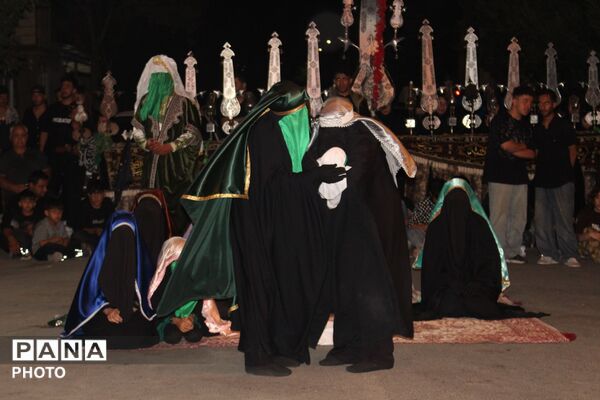 شکوه حماسه عاشورا در اجرای تئاتر شهادت حضرت امام حسین(ع) در نظرآباد