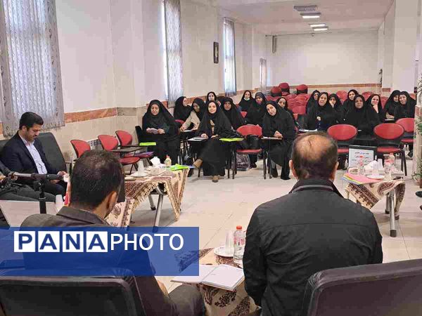 جلسه شورای معاونان و مدیران محله محور اسلامشهر