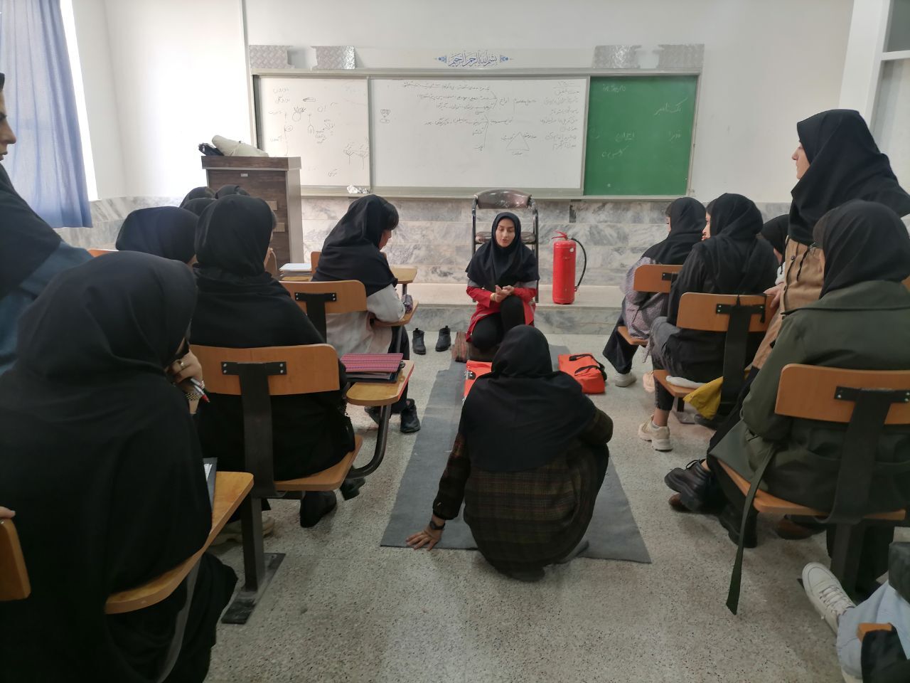 برگزاری دوره‌های مقدماتی هلال احمر در دانشگاه آزاد اسلامی شیروان