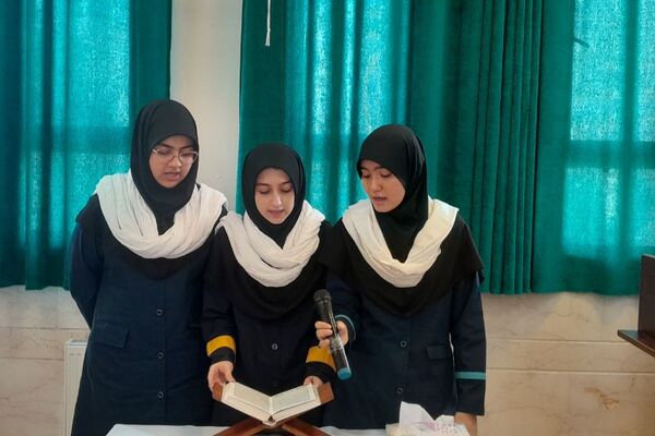 روز خاطره‌انگیز با برگزاری جشن سمپاد در دبیرستان استعدادهای درخشان فرزانگان ملارد