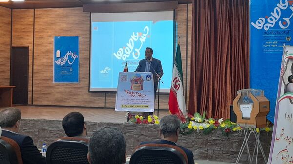 جشن عاطفه‌ها در آموزش و پرورش ناحیه ۲ خرم‌آباد