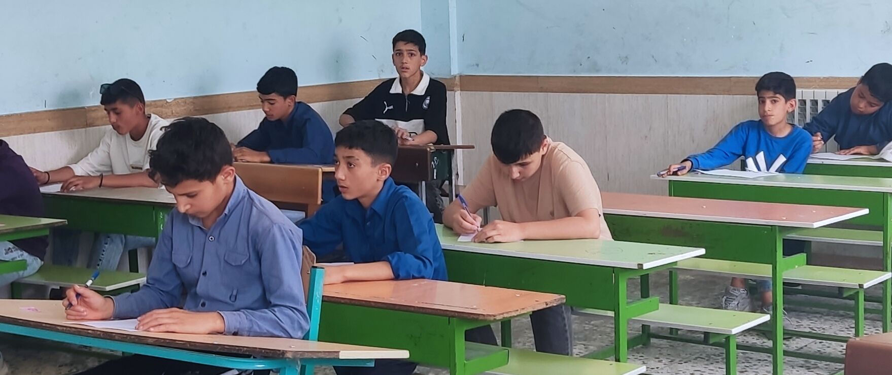 آغاز امتحانات نوبت دوم در دبیرستان ابوریحان ۲