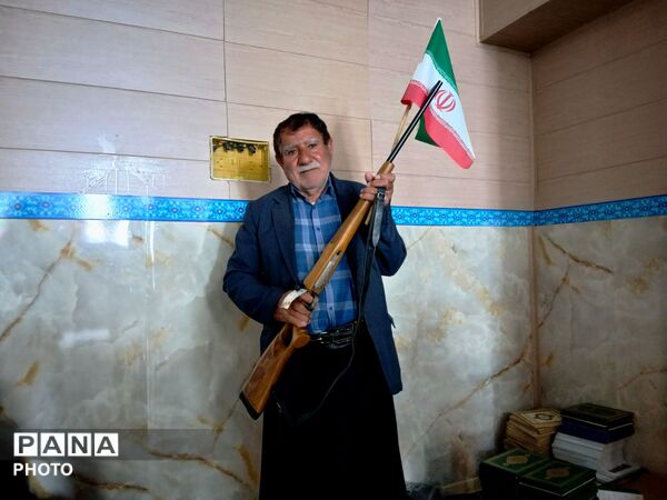 در سوگ آموزگاران و همکلاسی‌های مینابی