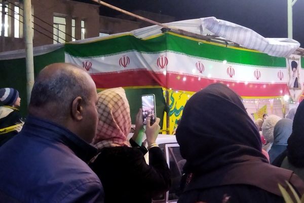 گذری بر موکب های پذیرایی مهدیه در شب میلاد حضرت مهدی (ع)