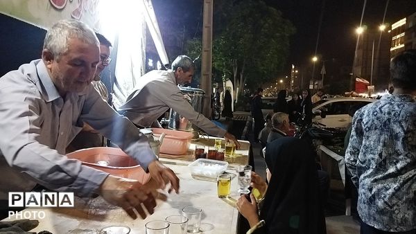  موکب سرداران مقاومت میزبان سنگربان نیشابوری برای هشتادمین شب 