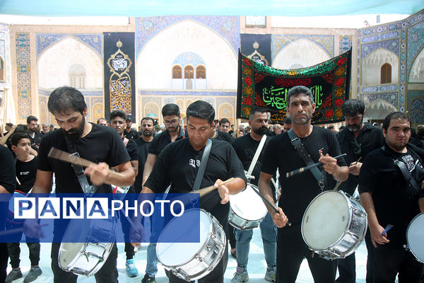 عزاداری تاسوعای حسینی(ع) در حرم حضرت معصومه(س)