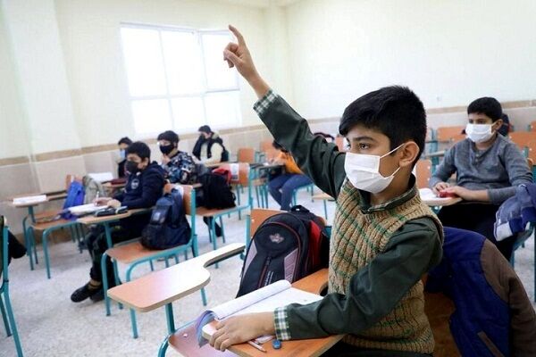  به دنبال گسترش سطح علمی دانش‌آموزان هستیم