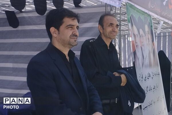 جلوه‌ای از  همبستگی و خدمت در وداع رهبر شهید  امت اسلام در بهارستان دو