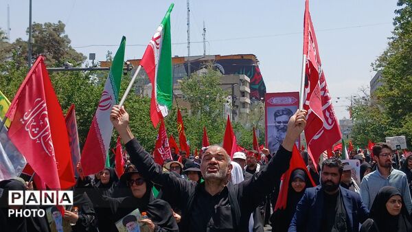 طوفان حضور در قلب پایتخت ایران