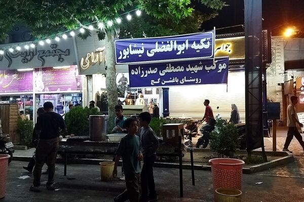 موکب شهید مصطفی صدر زاده در نود و نهمین  شب از اجتماعات 
