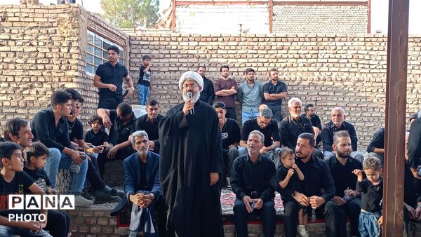 مراسم عزاداری عصر عاشورا در روستای نصرآباد