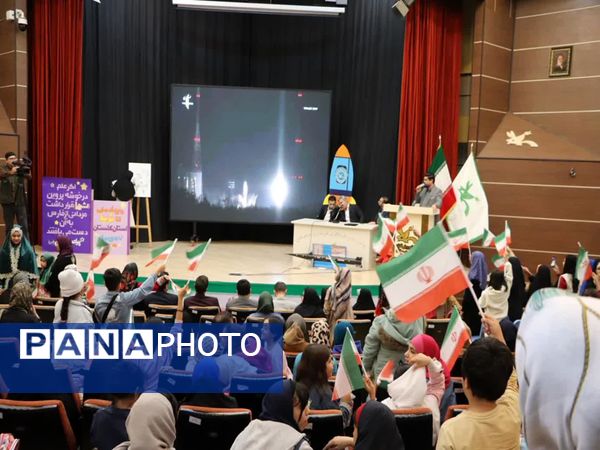 ویژه برنامه رویداد ملی «تا ثریا» در کانون پرورش فکری کودکان و نوجوانان استان گلستان